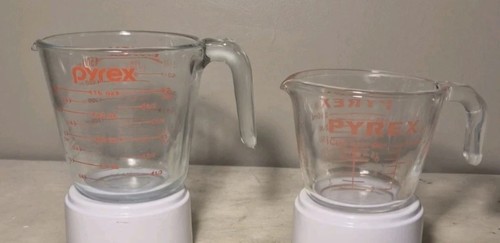 Pyrex measuring cup set - measuring,